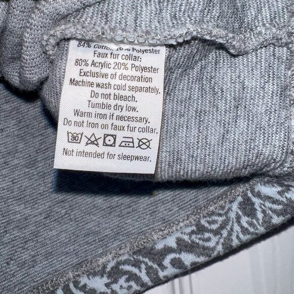 Janie and Jack Baby Girl Grey Dress with Fur Collar and Cuffs Size 6-12 Months - Picture 5 of 5